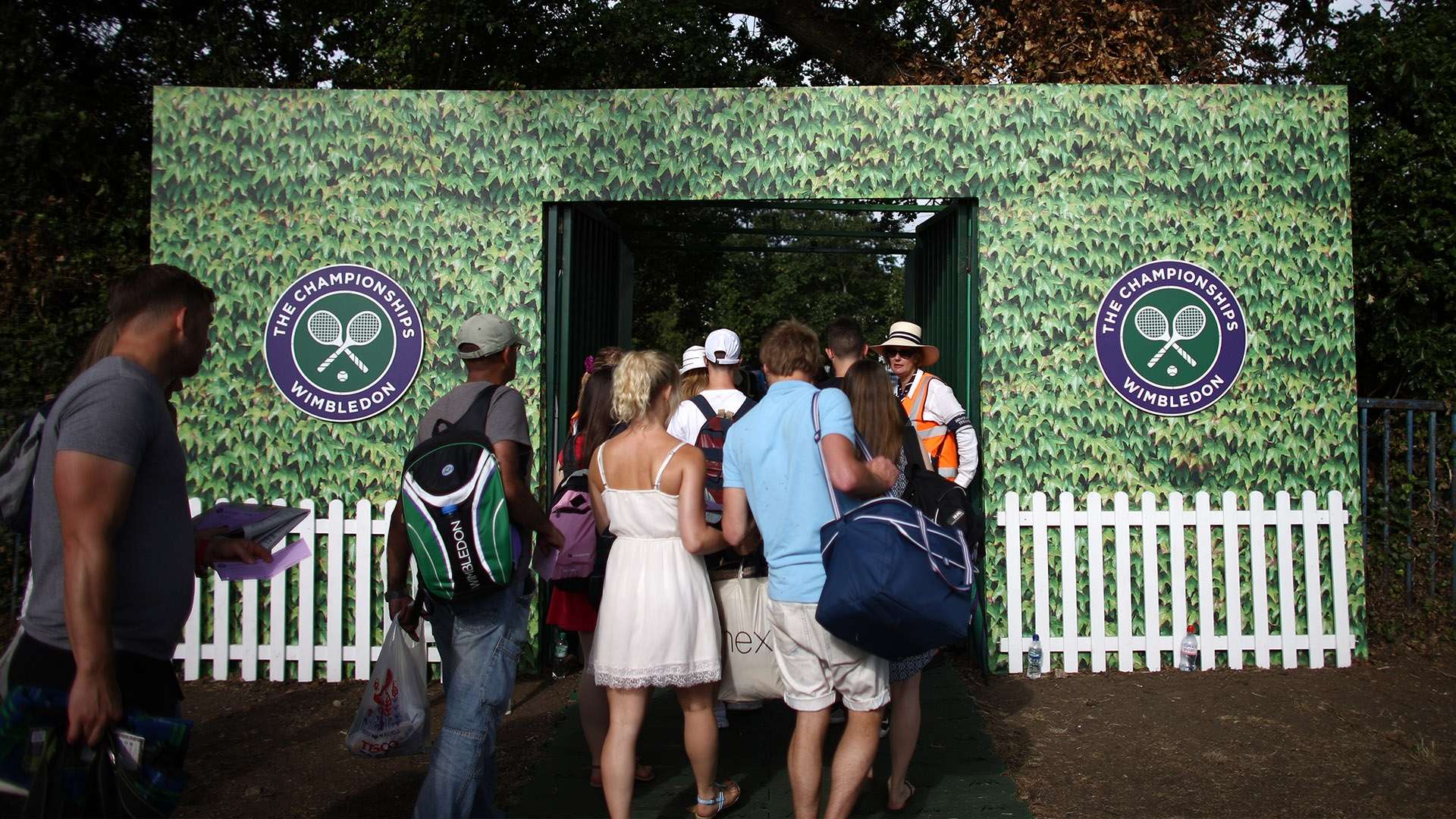 它还蕴藏着 它还蕴藏着