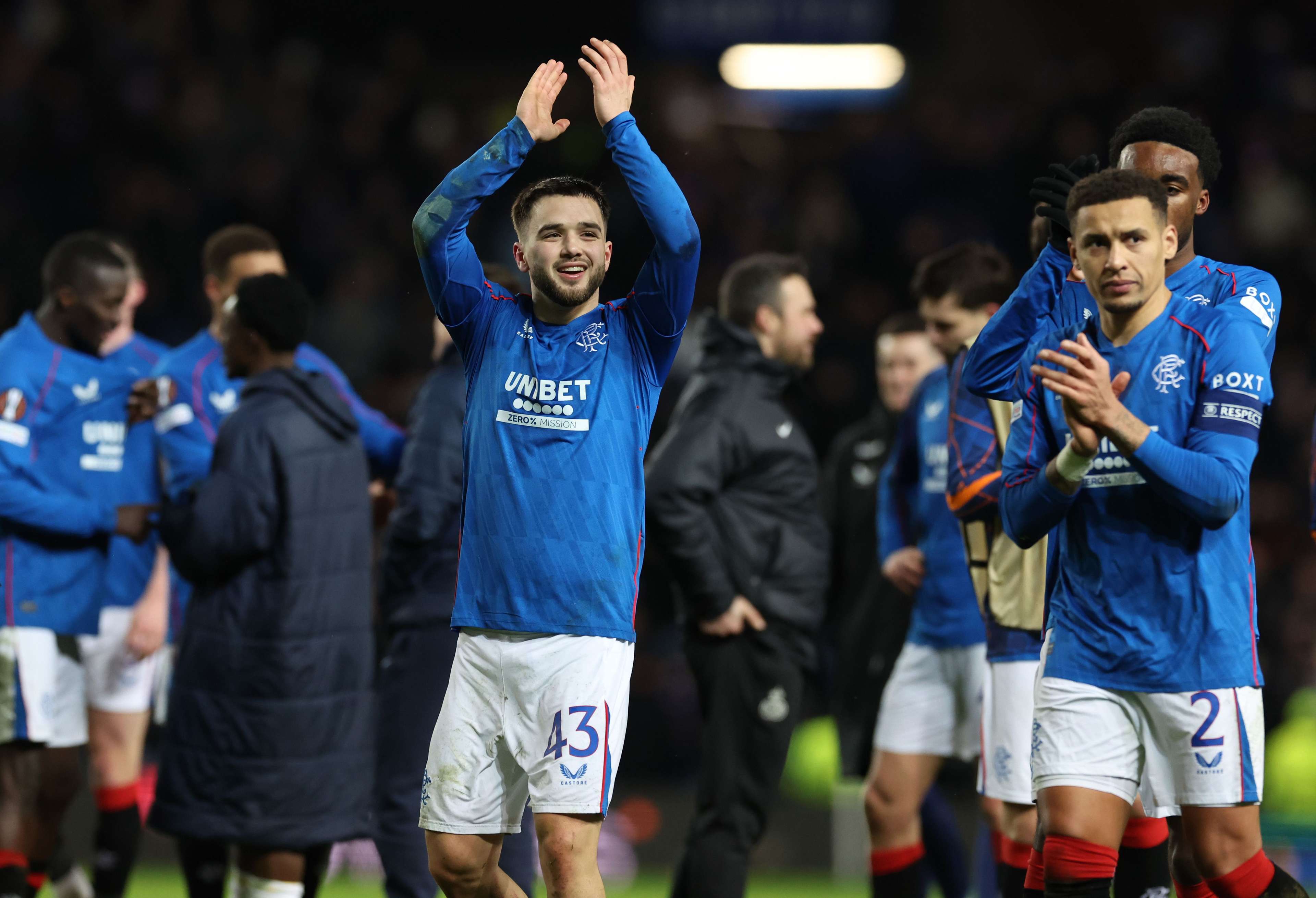 北京国安恩加德乌防住挪威联赛神锋 再防申花米内罗 应该没问题吧.